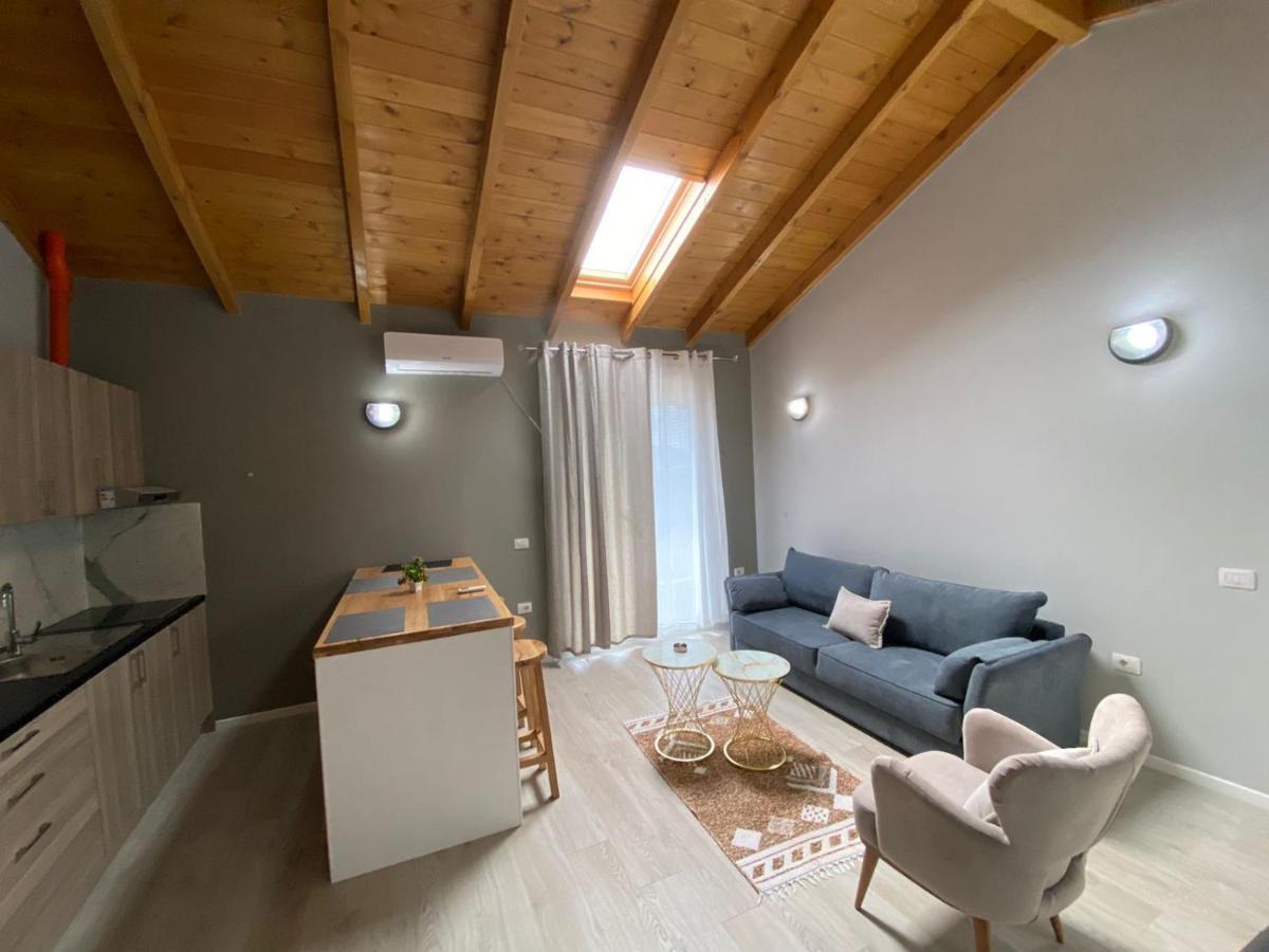 Villa Yseni Орикум Экстерьер фото