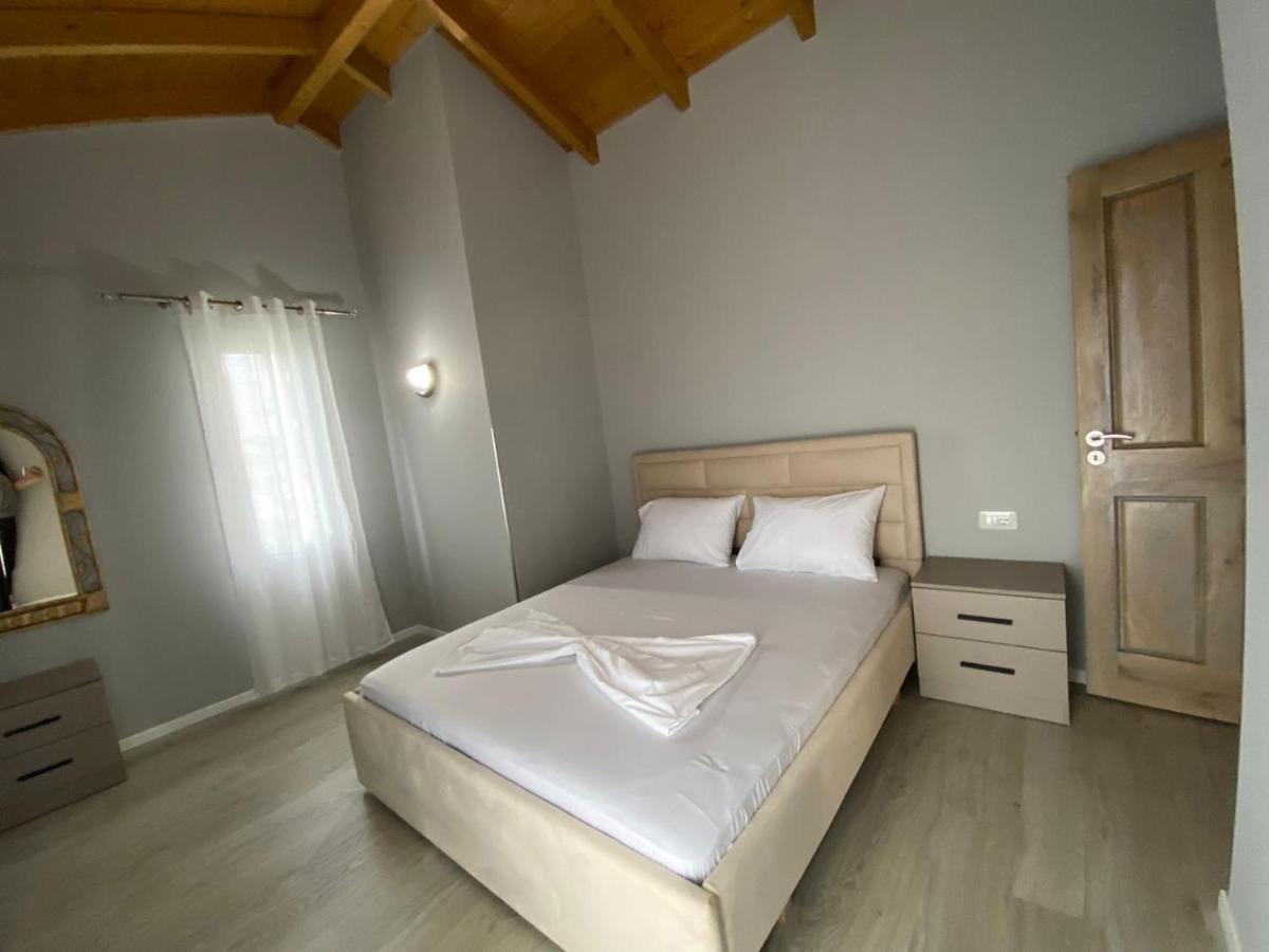 Villa Yseni Орикум Экстерьер фото