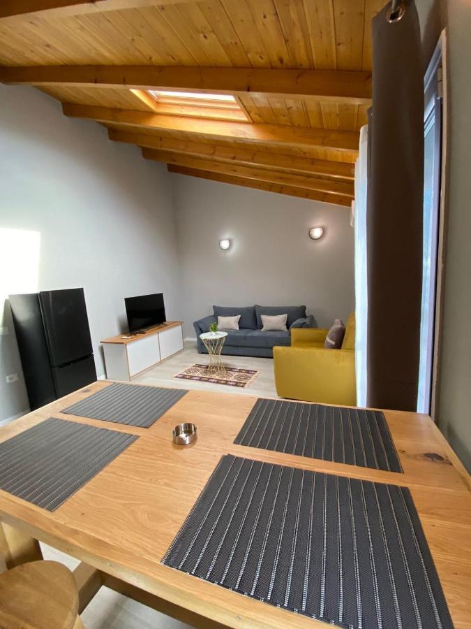 Villa Yseni Орикум Экстерьер фото